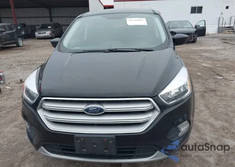 2019 Ford Escape Se z USA, uszkodzony, nr VIN 1FMCU9GD9KUA64270